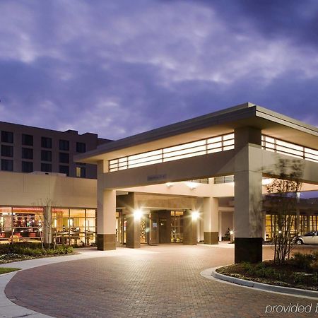Holiday Inn تشيسابيك المظهر الخارجي الصورة